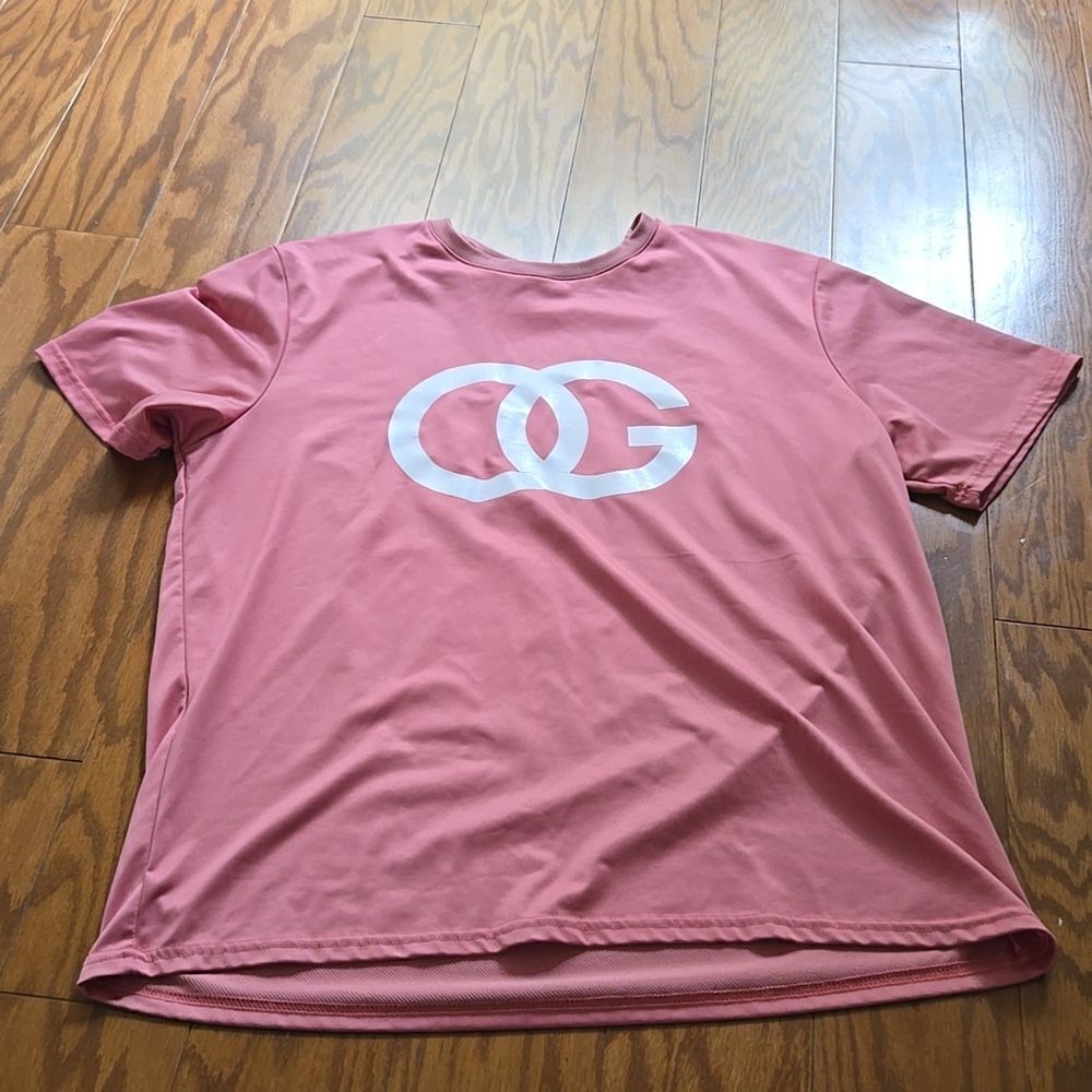 Men's T-shirt, great condition, extra extra. Large light pink